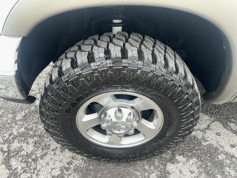 Used 2009 Dodge Ram 2500 Truck SLT w/ Popular Equipment Group AWD/4WD image 13