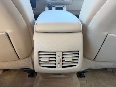 Used 2015 Lexus ES 350 w/ Premium Package image 24