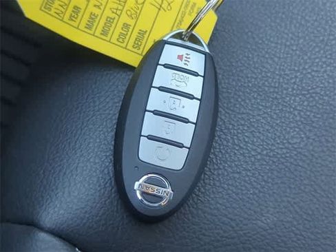 Used 2022 Nissan Altima 2.5 Platinum image 36