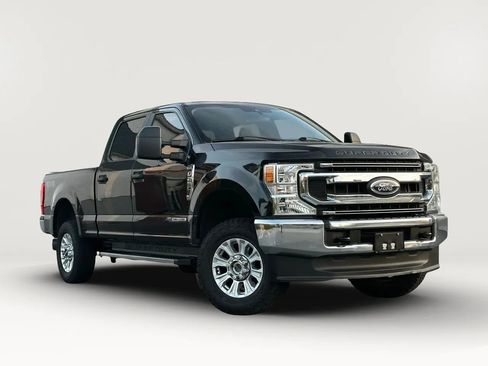 Used 2021 Ford F250 XL w/ STX Appearance Package AWD/4WD image 7