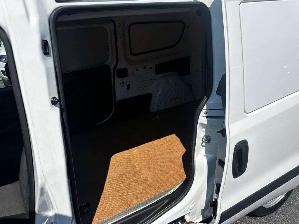 Used 2022 RAM ProMaster City Tradesman FWD image 9