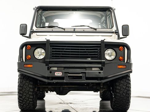 Used 1997 Land Rover Defender 90 AWD/4WD image 4