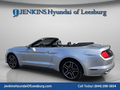Used 2023 Ford Mustang Premium image 8