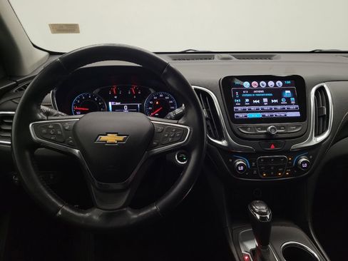 Used 2018 Chevrolet Equinox Premier FWD image 22