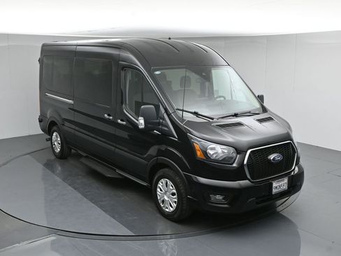 Used 2024 Ford Transit 350 XLT image 39