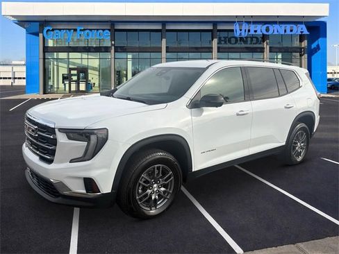 Used 2025 GMC Acadia Elevation image 4