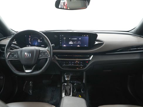 Used 2024 Buick Envista Avenir FWD image 16