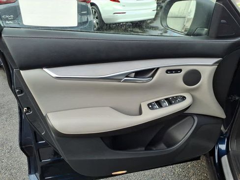 Certified 2023 INFINITI QX50 Luxe image 13