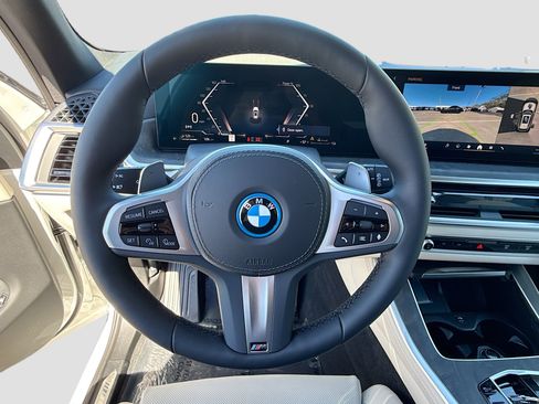 New 2026 BMW X5 xDrive50e w/ Executive Package image 41