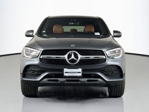 Used 2022 Mercedes-Benz GLC 300 4MATIC Coupe image 3