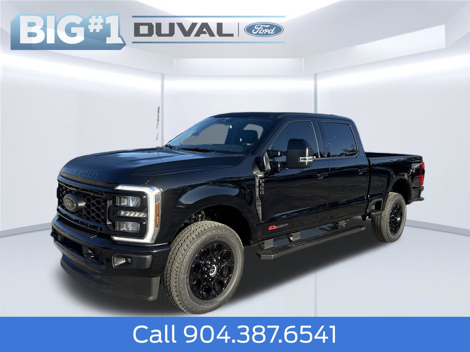 New 2026 Ford F350 Lariat w/ Black Appearance Package AWD/4WD image 3