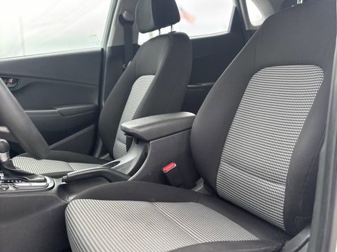 Used 2019 Hyundai Kona SE image 10