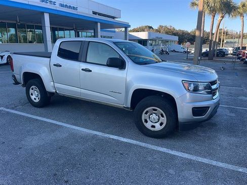 Used 2019 Chevrolet Colorado W/T w/ WT Convenience Package image 2