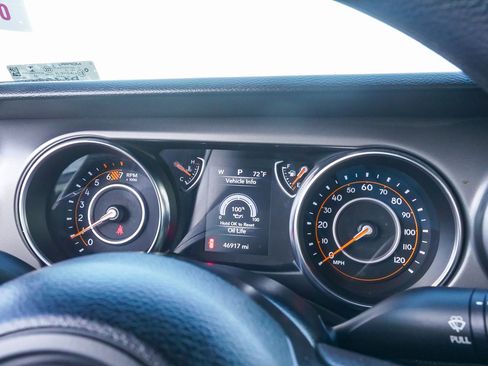 Used 2022 Jeep Wrangler Unlimited Sport AWD/4WD image 22