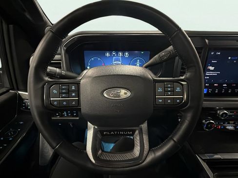 Used 2025 Ford F350 Platinum image 14