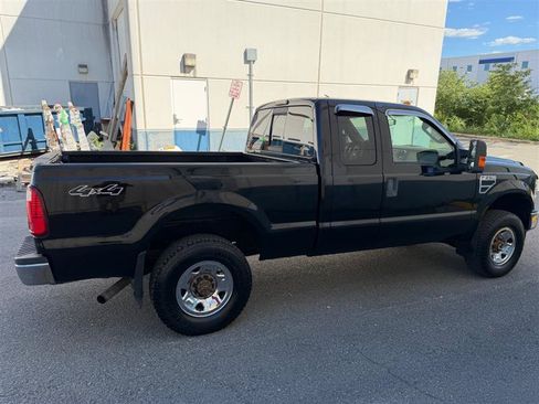 Used 2009 Ford F250 4x4 SuperCab Super Duty image 24