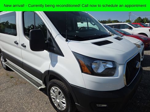 Used 2025 Ford Transit 250 Low Roof w/ Exterior Upgrade Package RWD image 2