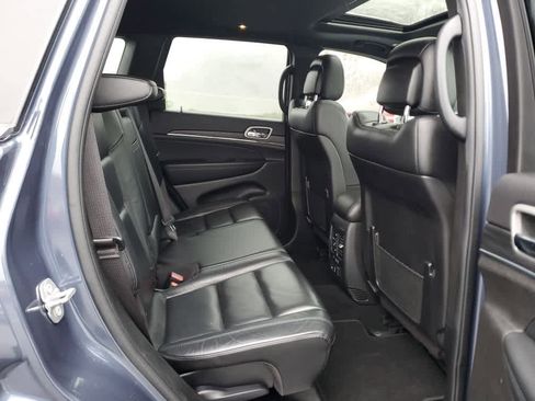 Used 2021 Jeep Grand Cherokee Limited image 23