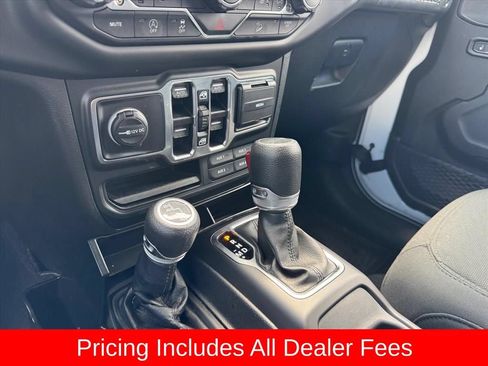 Used 2019 Jeep Wrangler Unlimited Sport AWD/4WD image 18