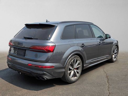 Used 2023 Audi SQ7 Prestige AWD/4WD image 3