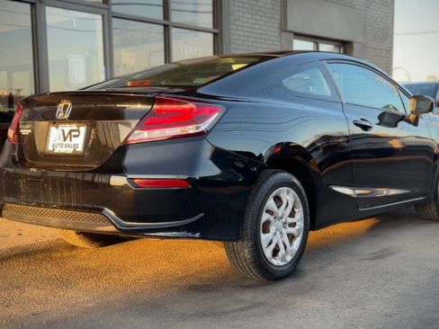 Used 2014 Honda Civic LX image 2
