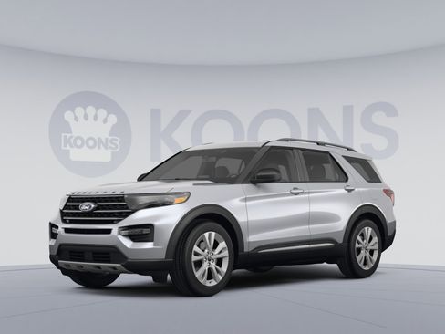 Used 2021 Ford Explorer XLT AWD/4WD image 1
