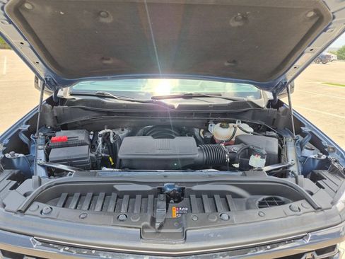 Used 2024 Chevrolet Silverado 1500 LT Trail Boss w/ Convenience Package II AWD/4WD image 23