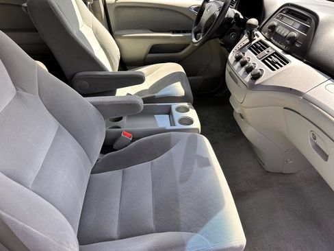 Used 2008 Honda Odyssey LX image 10