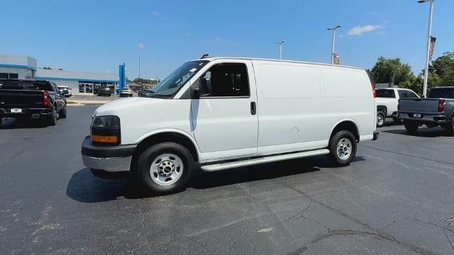 Certified 2024 GMC Savana 2500 w/ Driver Convenience Package RWD image 4