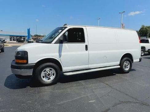 Certified 2024 GMC Savana 2500 w/ Driver Convenience Package RWD image 4