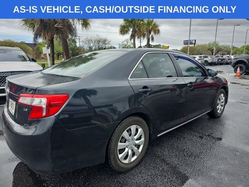Used 2013 Toyota Camry LE image 6