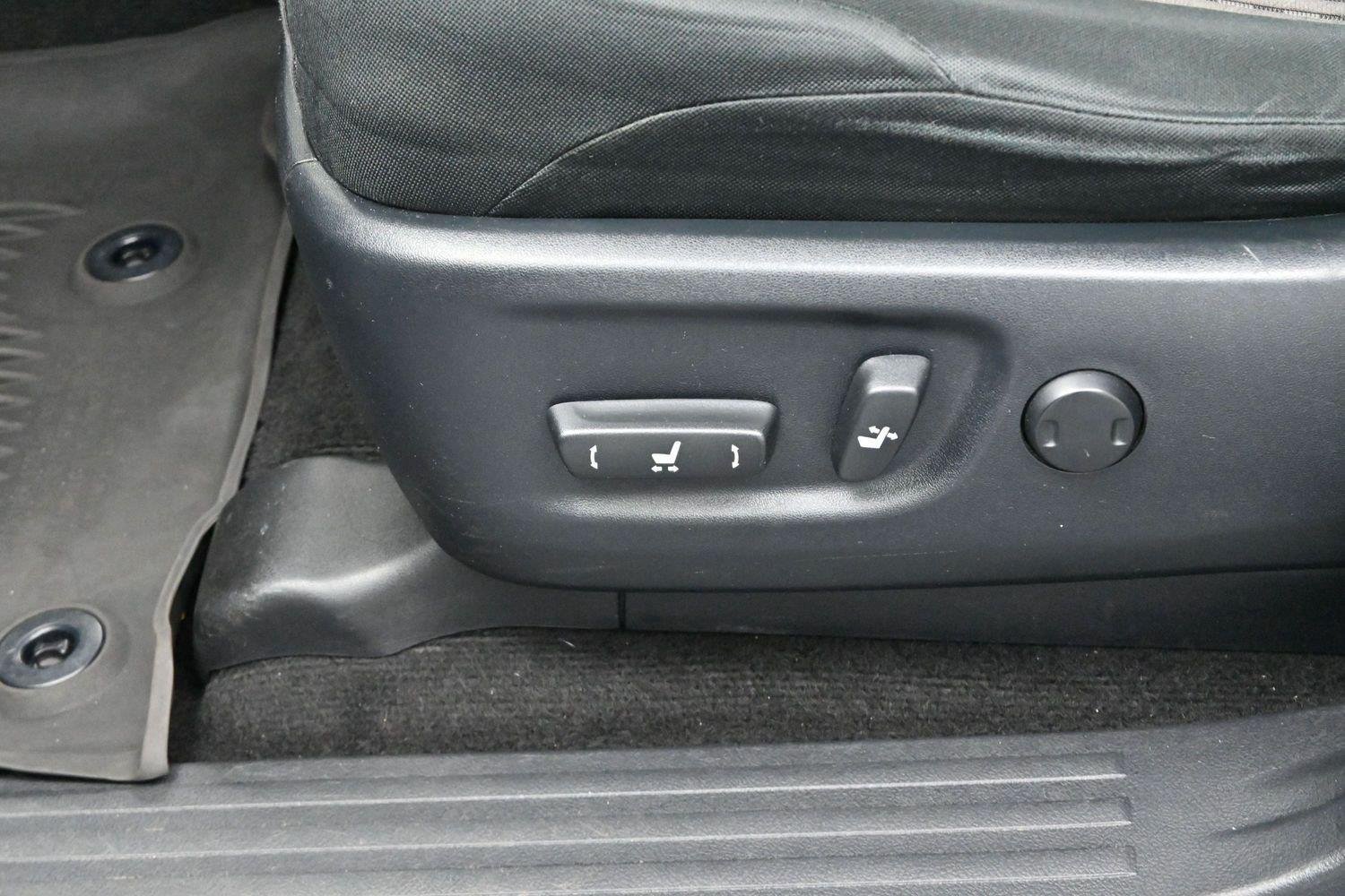 Used 2021 Toyota 4Runner SR5 RWD image 15