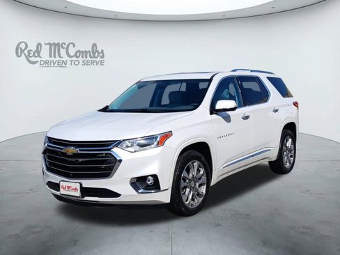Used 2021 Chevrolet Traverse Premier image 1