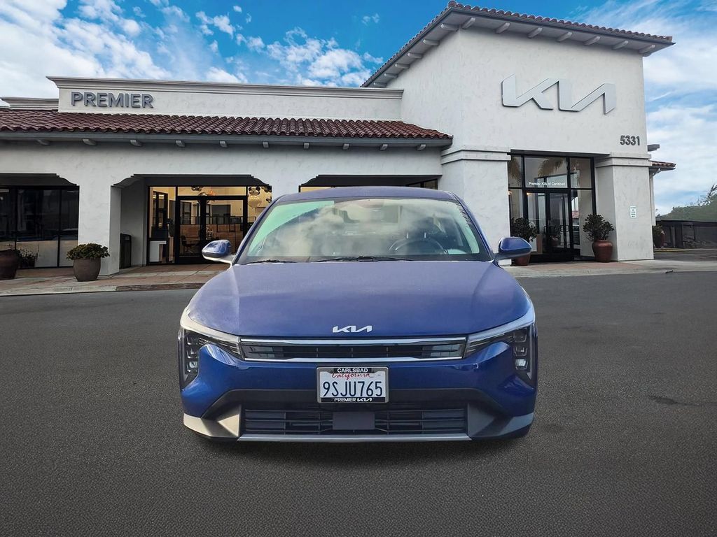 Certified 2025 Kia K4 EX FWD image 3