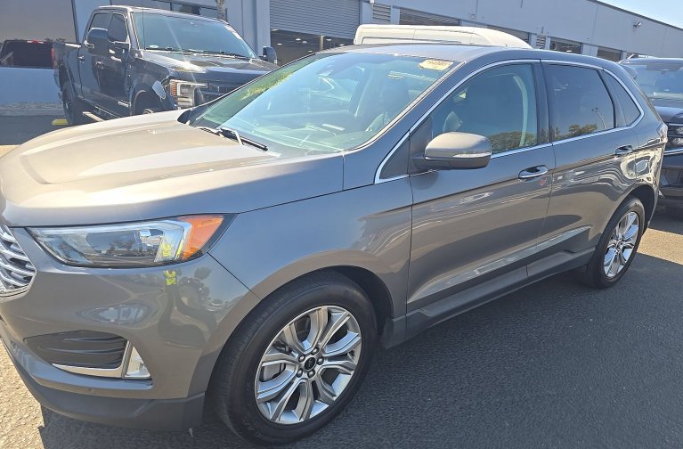 Used 2023 Ford Edge Titanium AWD/4WD image 1