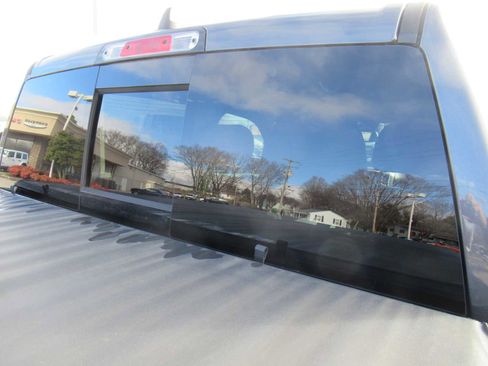 Used 2019 RAM 1500 Big Horn image 7