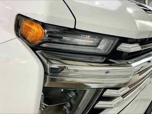Used 2023 Chevrolet Silverado 2500 High Country image 4
