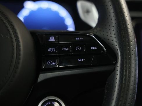 Used 2024 Maserati Grecale GT AWD/4WD image 38