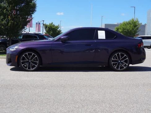 Used 2024 BMW 230i Coupe w/ Premium Package RWD image 2