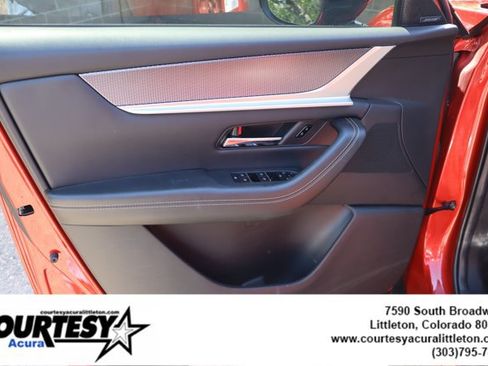 Used 2025 MAZDA CX-70 Plug-In Hybrid w/ Premium Plus AWD/4WD image 25