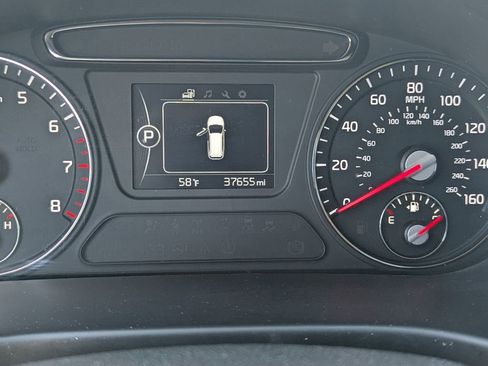 Used 2018 Kia Sorento LX image 27