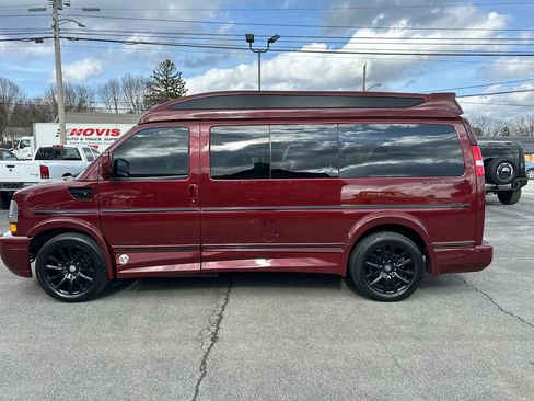 Used 2021 Chevrolet Express 2500 LS w/ Enhanced Convenience Package image 6