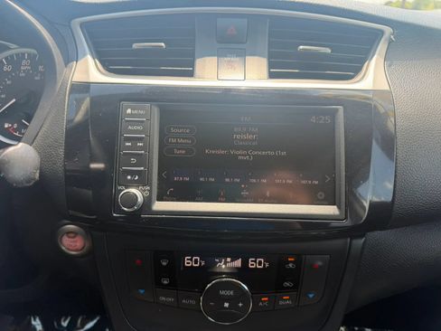 Used 2019 Nissan Sentra SV w/ Special Edition Package FWD image 16