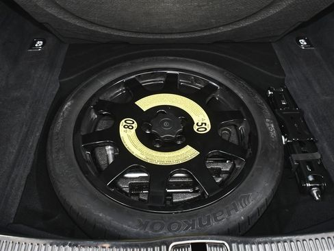 Used 2023 Audi S8 image 81