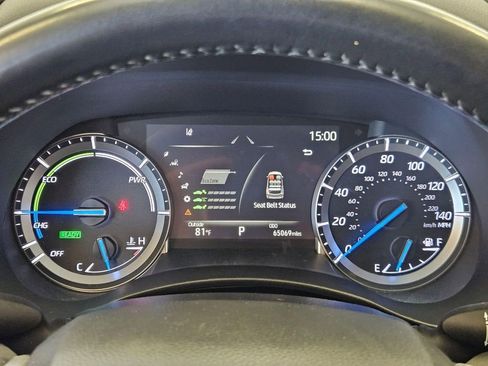 Used 2022 Toyota Highlander XLE image 15