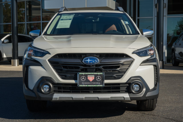Used 2025 Subaru Outback Touring XT AWD/4WD image 2