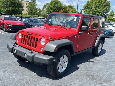 Used 2014 Jeep Wrangler Unlimited Sport w/ Quick Order Package 24S AWD/4WD image 8