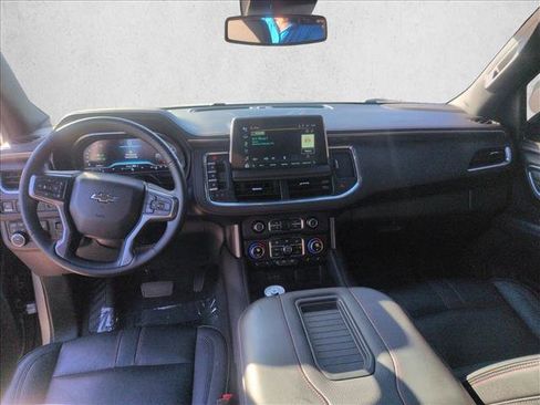 Used 2023 Chevrolet Suburban RST w/ Sport Performance Package image 19