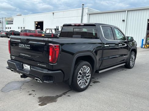Used 2024 GMC Sierra 1500 Denali Ultimate AWD/4WD image 5