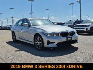 Used 2019 BMW 330i xDrive Sedan video 1